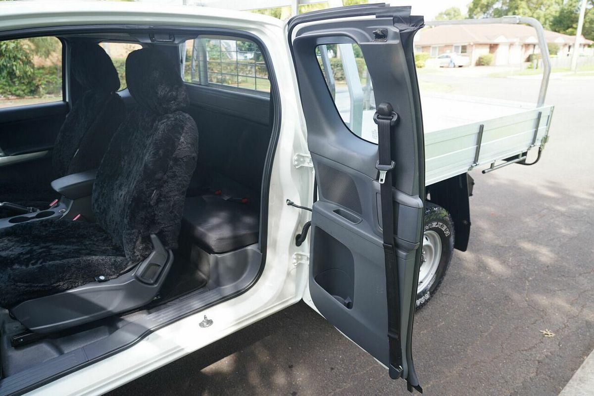 2014 Mazda BT-50 XT Hi-Rider (4x2) MY13 Rear Wheel Drive