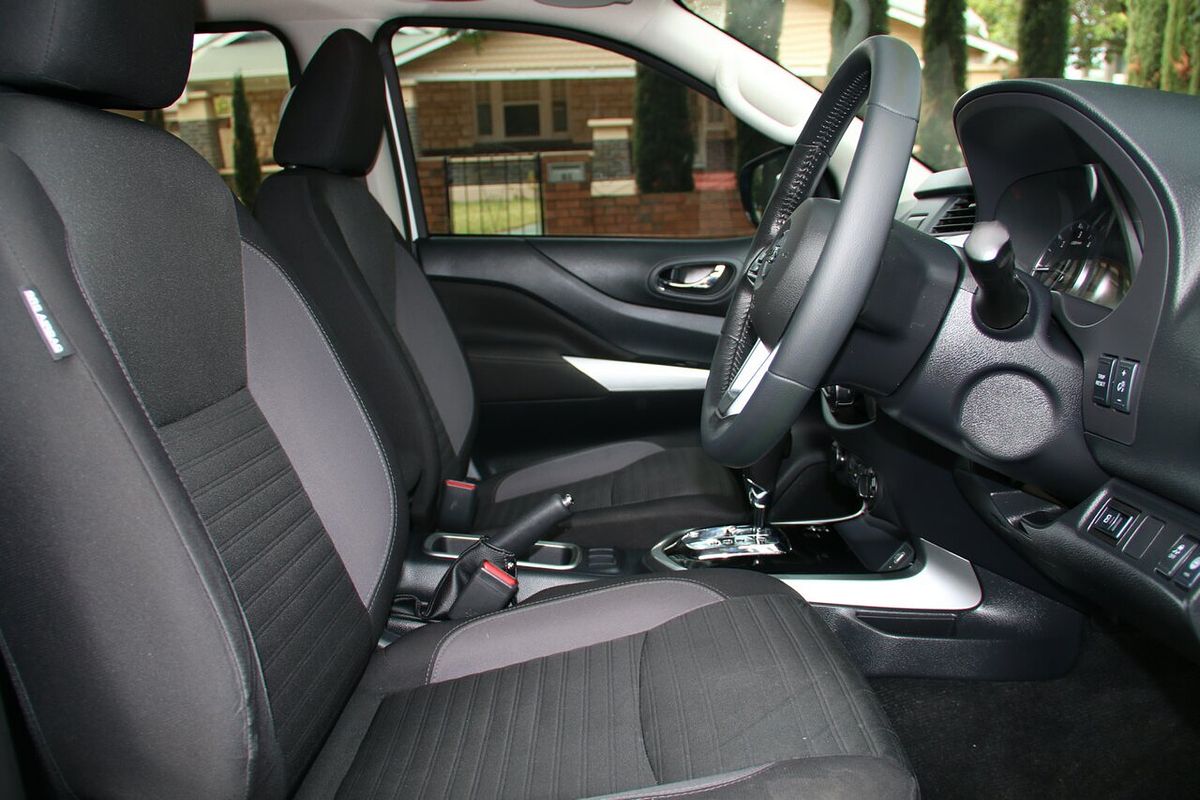 2022 Nissan Navara ST-X D23 4X4
