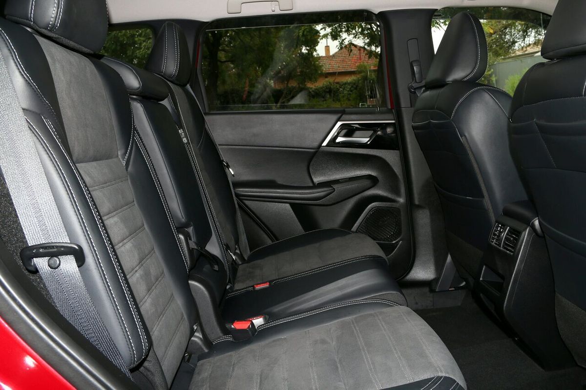 2023 Mitsubishi Outlander Aspire ZM