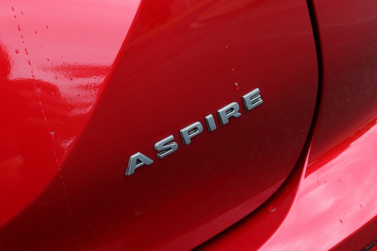2023 Mitsubishi Outlander Aspire ZM
