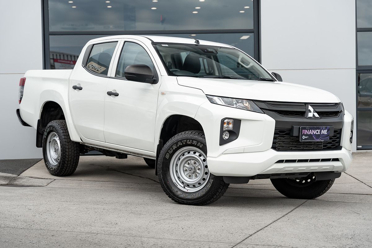 2021 Mitsubishi Triton GLX MR 4X4