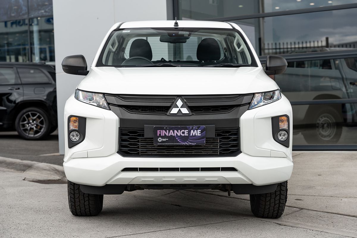 2021 Mitsubishi Triton GLX MR 4X4