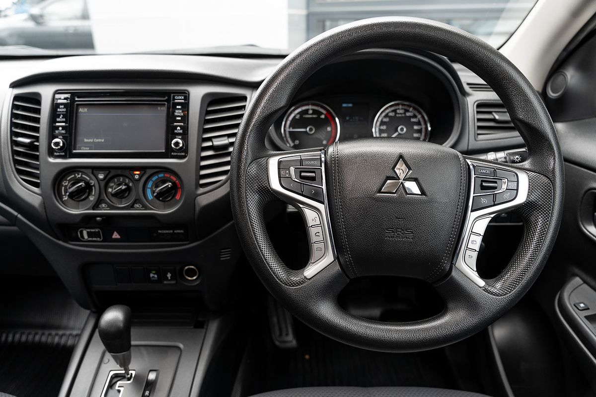 2021 Mitsubishi Triton GLX MR 4X4