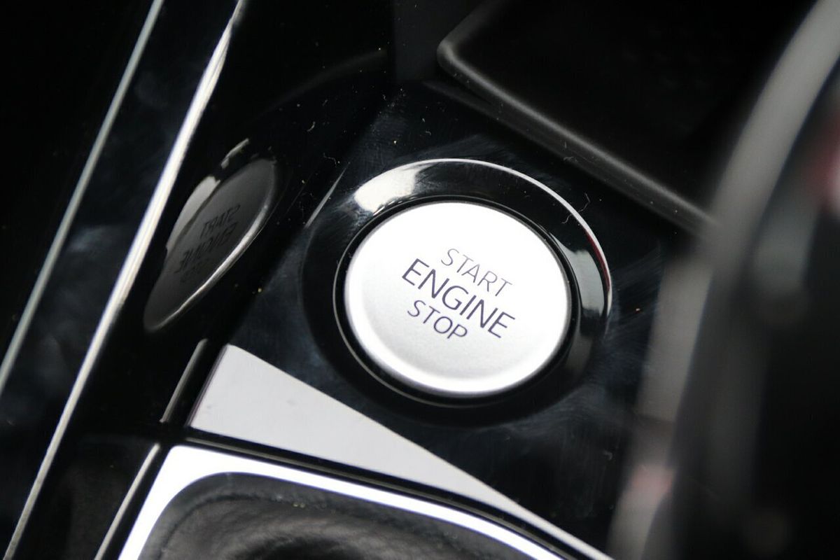 2024 Volkswagen T-Cross 85TSI R-Line D31