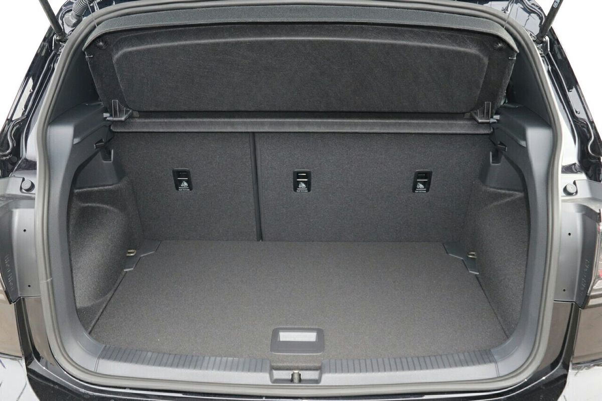 2024 Volkswagen T-Cross 85TSI R-Line D31
