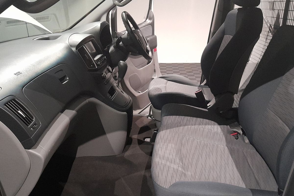 2017 Hyundai iLoad TQ3-V Series II