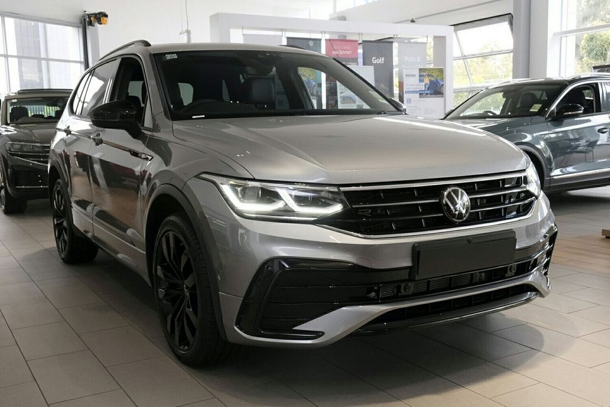 2024 Volkswagen Tiguan Wolfsburg Edition Allspace 5N