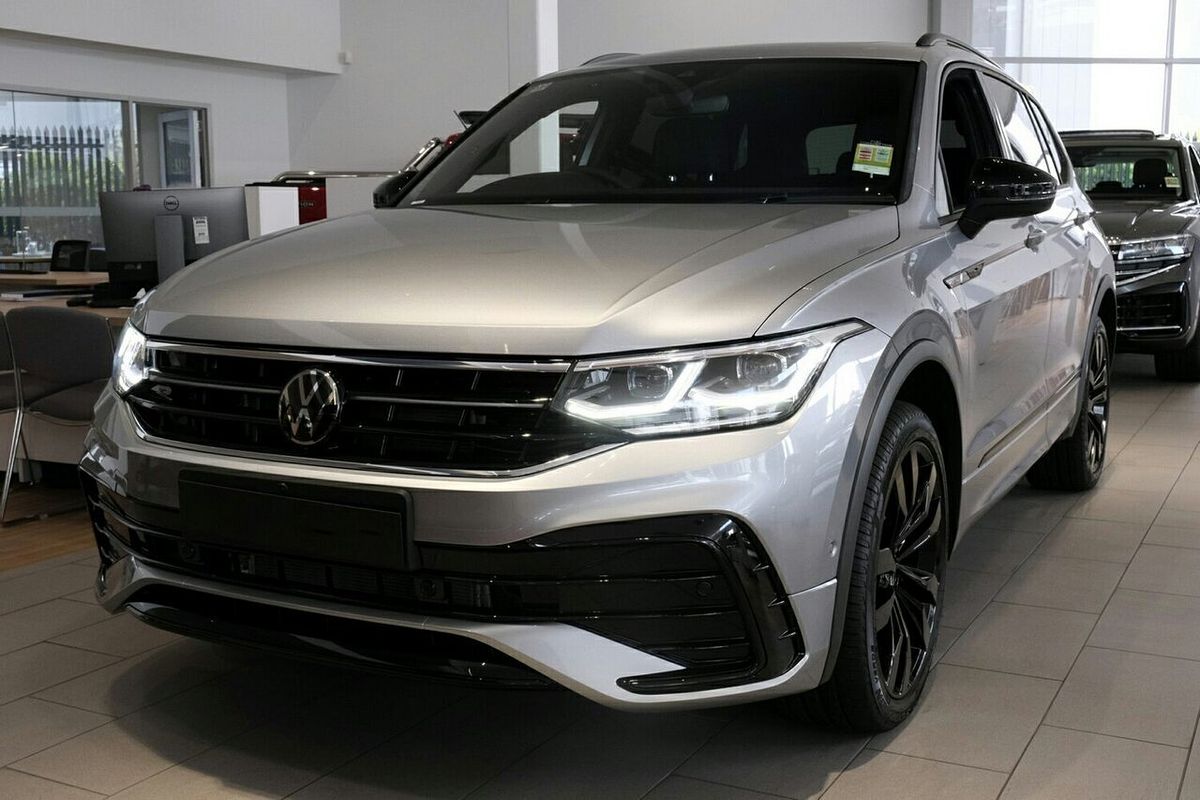 2024 Volkswagen Tiguan Wolfsburg Edition Allspace 5N
