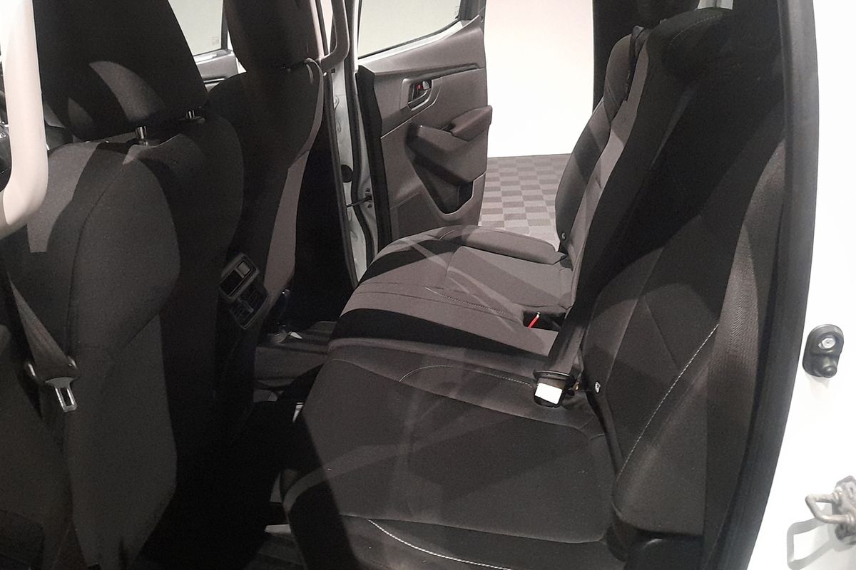 2021 Isuzu D-MAX SX High Ride Rear Wheel Drive