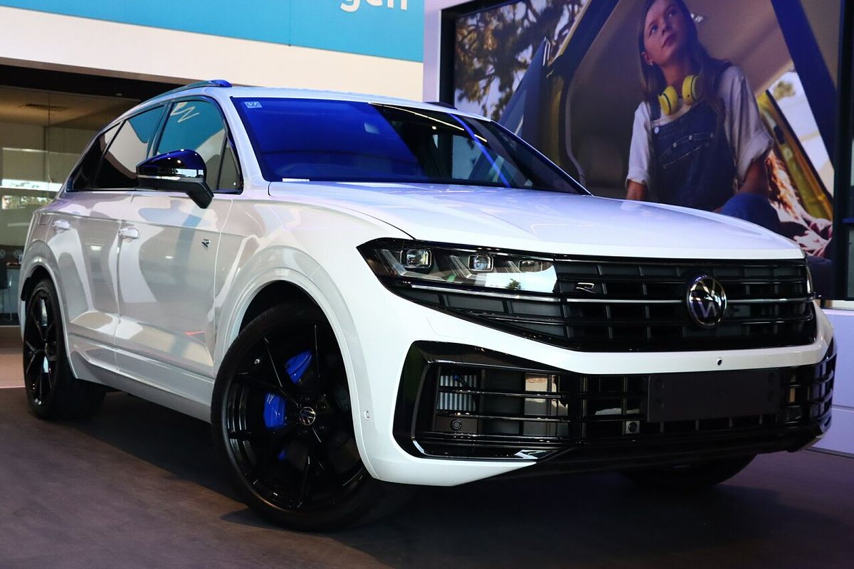 2025 Volkswagen Touareg R RC