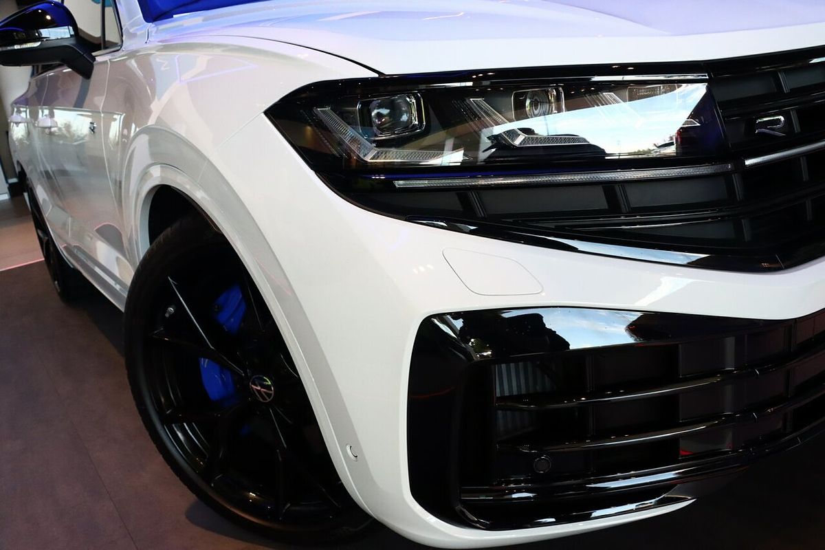 2025 Volkswagen Touareg R RC