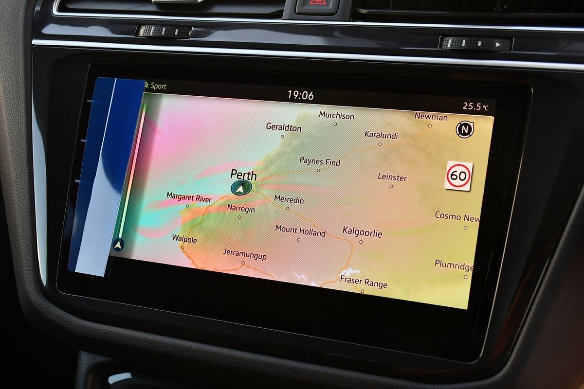 2024 Volkswagen Tiguan Wolfsburg Edition Allspace 5N