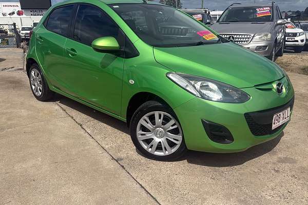 2011 Mazda 2 Neo DE MY10