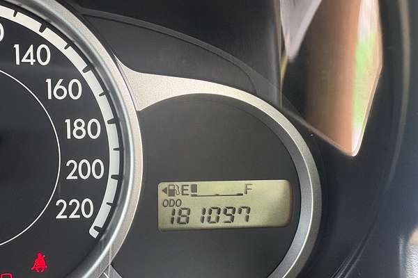 2011 Mazda 2 Neo DE MY10