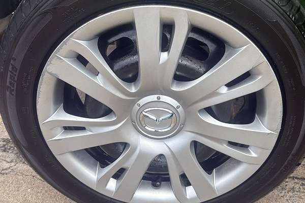 2011 Mazda 2 Neo DE MY10