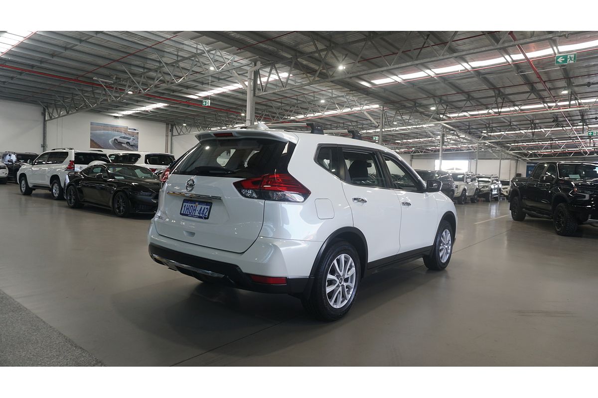 2022 Nissan X-TRAIL ST T32