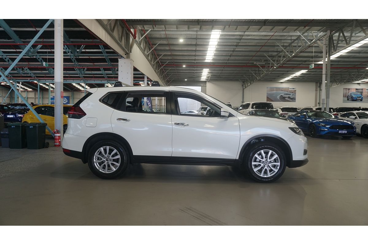 2022 Nissan X-TRAIL ST T32
