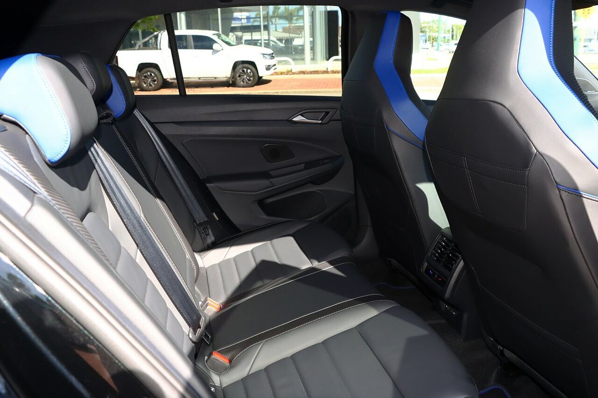 2024 Volkswagen Golf R 8