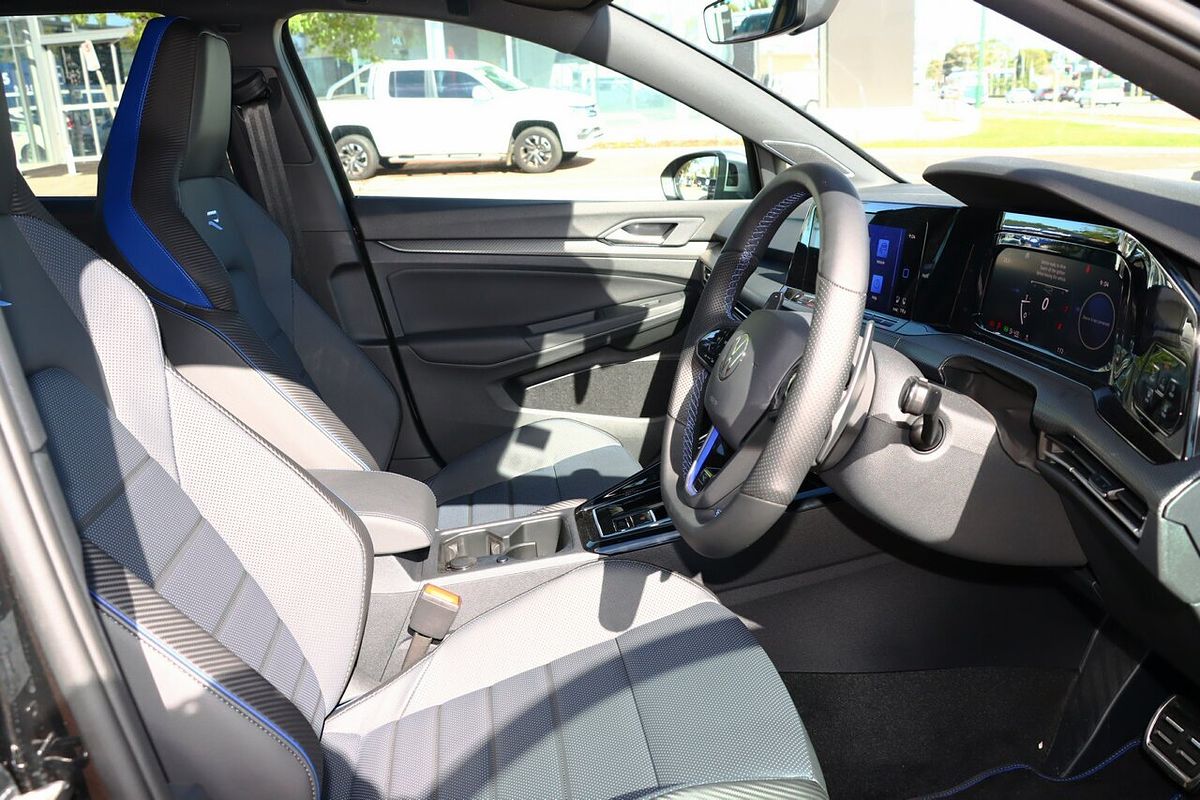 2024 Volkswagen Golf R 8