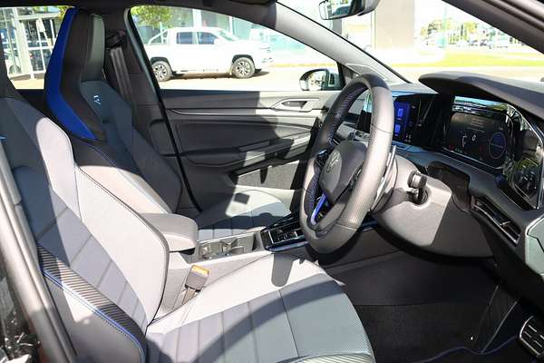 2024 Volkswagen Golf R 8