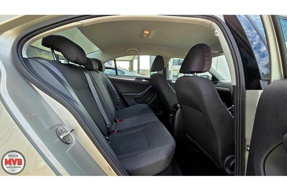 2015 Volkswagen Jetta 118 TSI 1KM MY15
