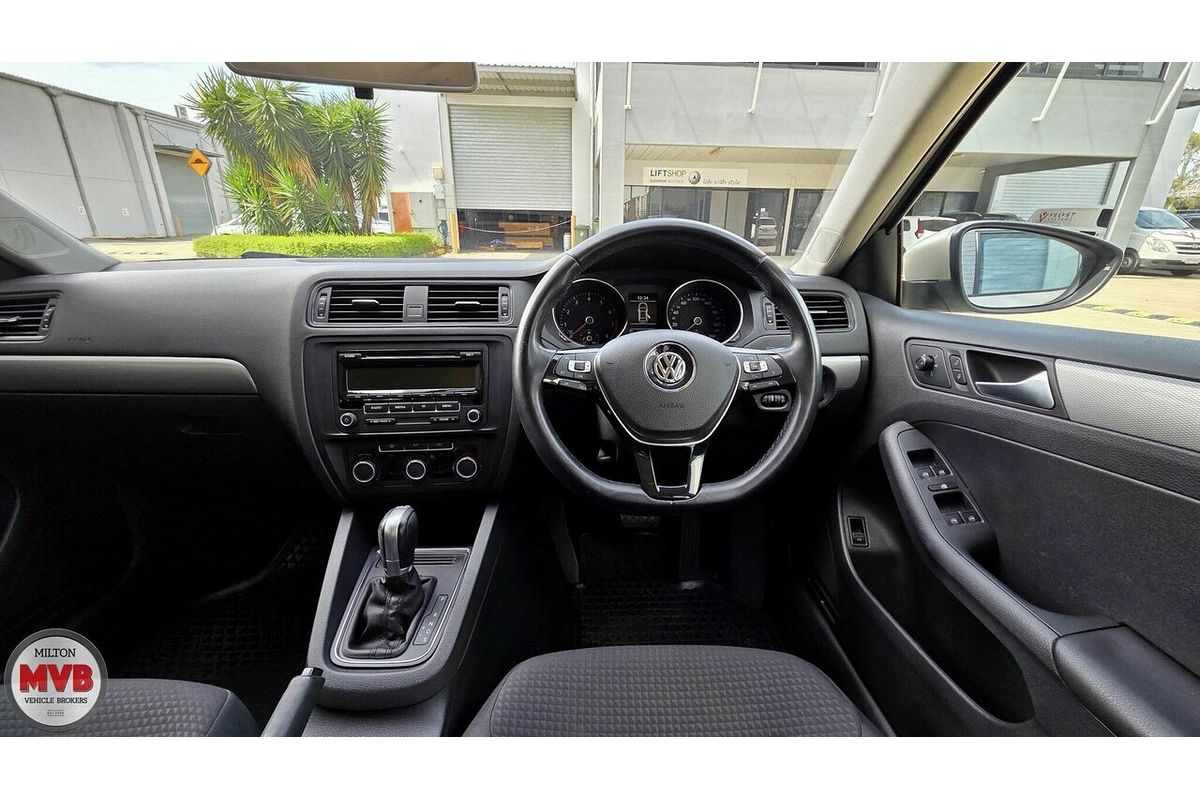 2015 Volkswagen Jetta 118 TSI 1KM MY15