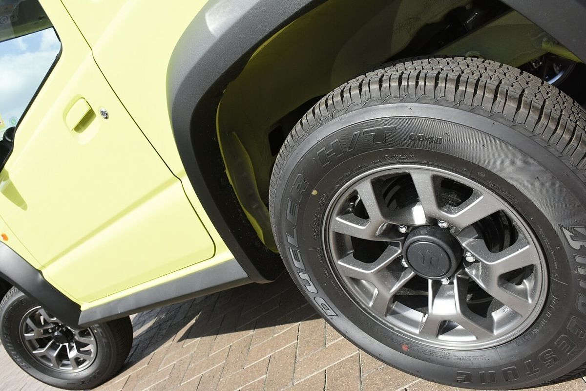 2025 Suzuki Jimny GLX GJ