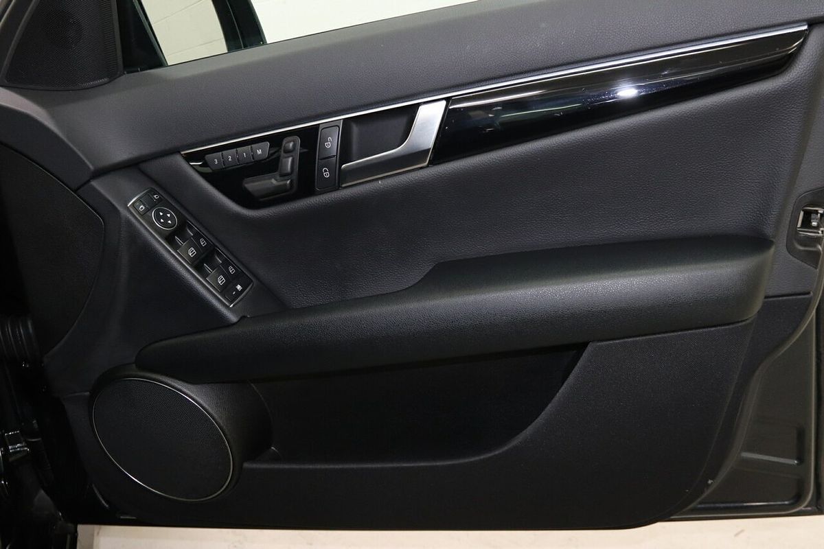 2013 Mercedes-Benz C-Class C200 W204