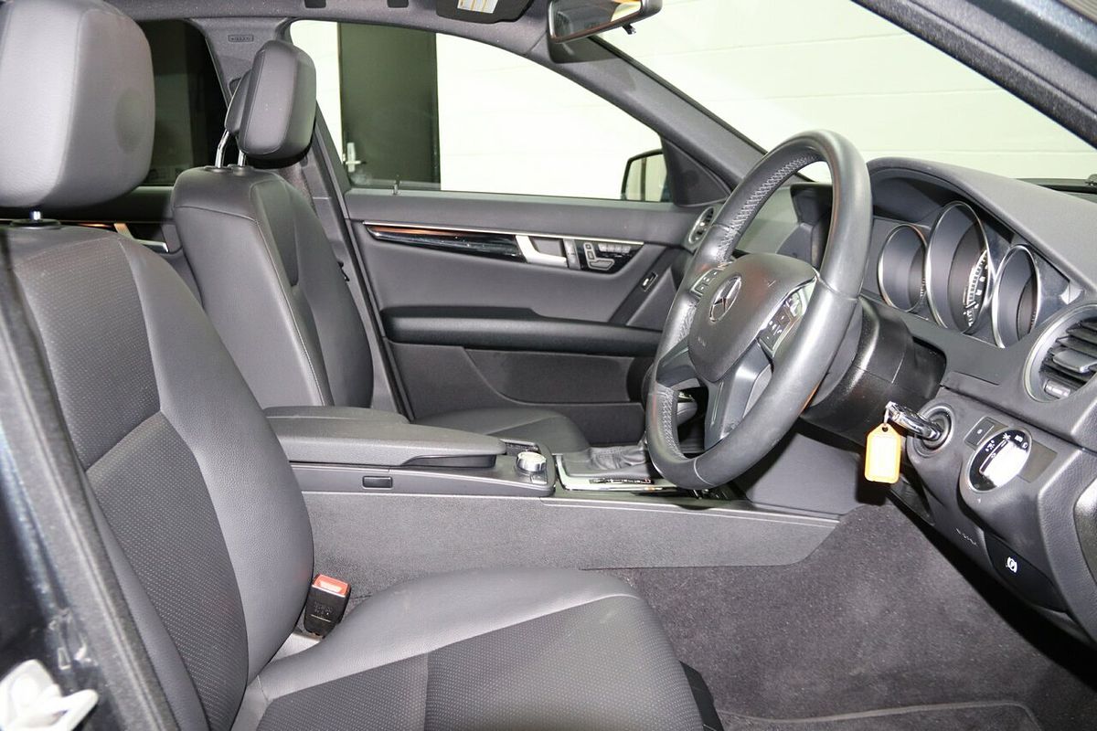 2013 Mercedes-Benz C-Class C200 W204