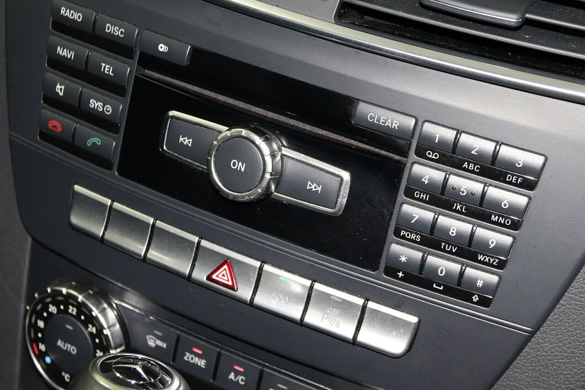 2013 Mercedes-Benz C-Class C200 W204