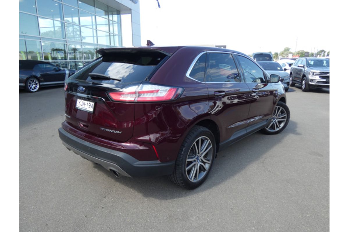 2018 Ford Endura Titanium CA