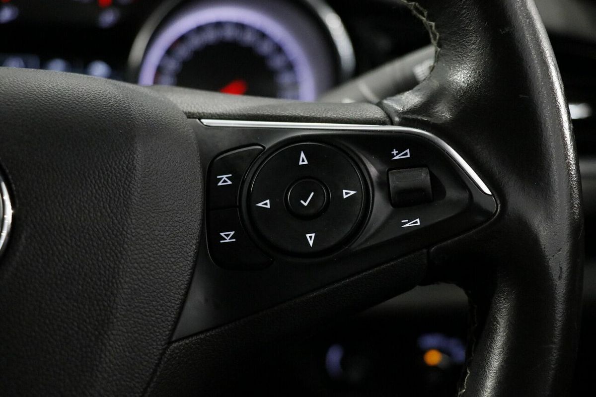 2020 Holden Commodore LT ZB