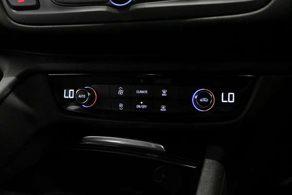 2020 Holden Commodore LT ZB