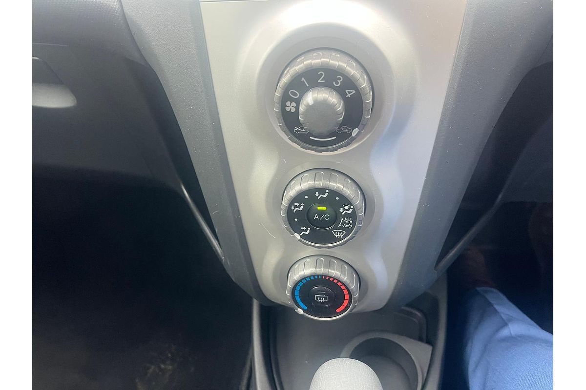 2007 Toyota Yaris YR NCP90R