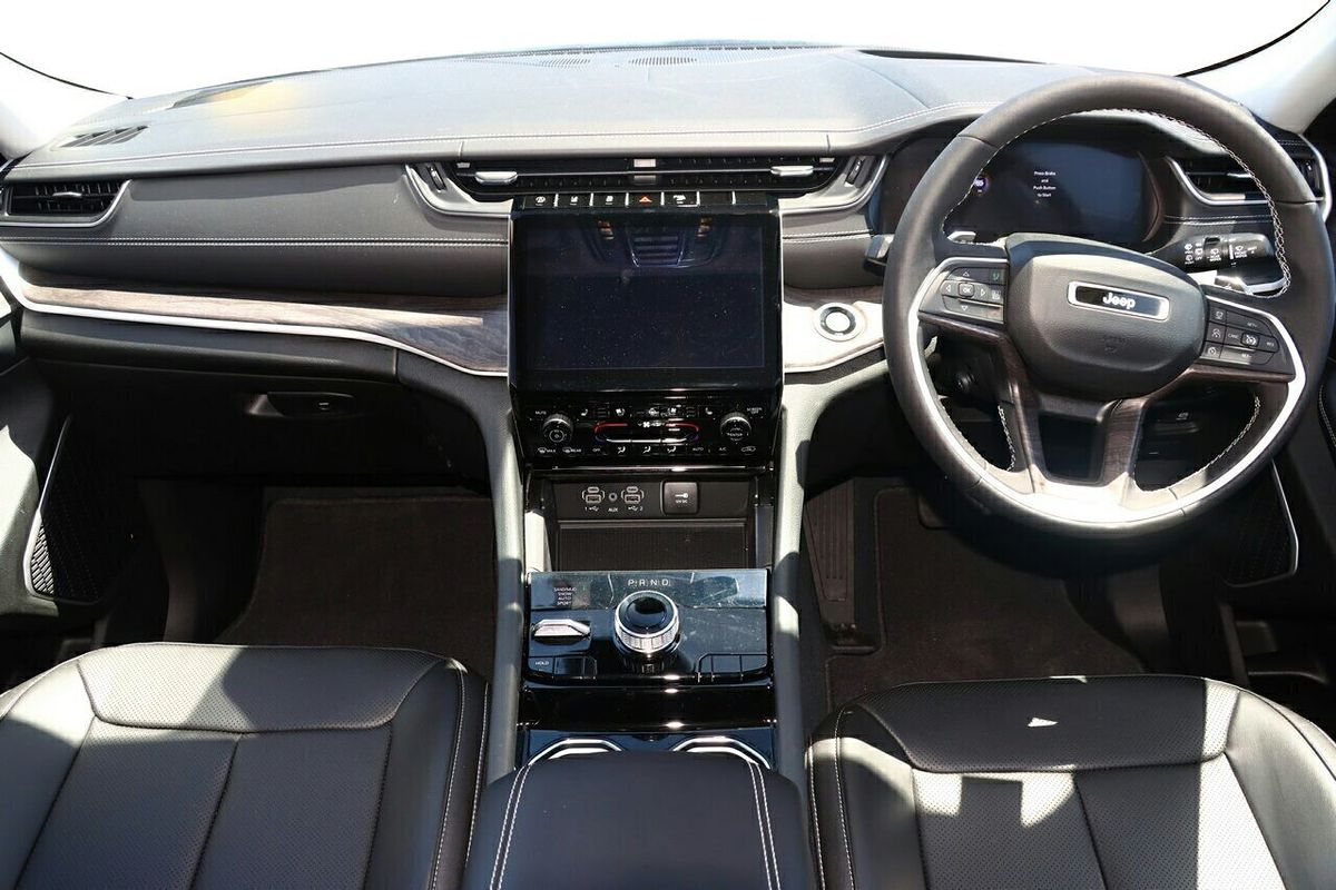 2023 Jeep Grand Cherokee Limited WL
