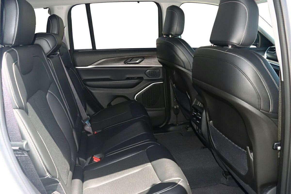 2023 Jeep Grand Cherokee Limited WL