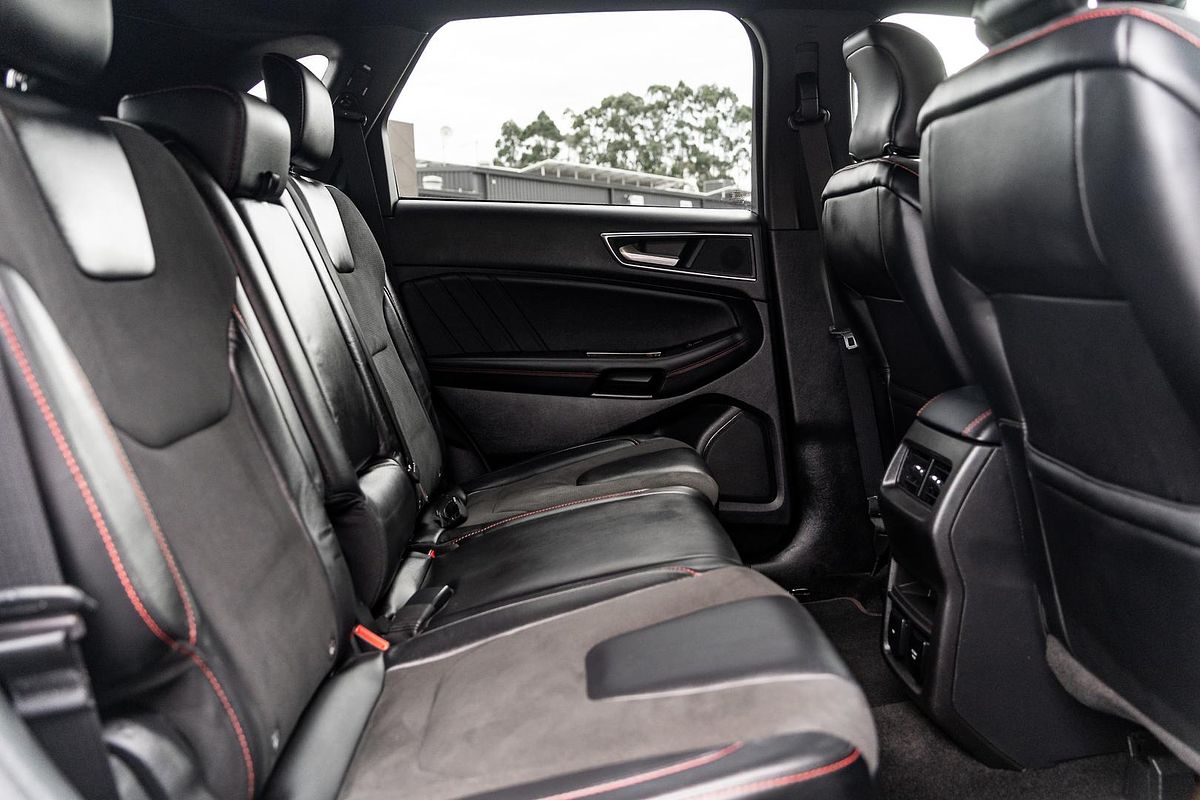 2018 Ford Endura ST-Line CA