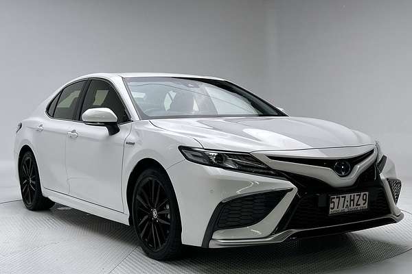 2023 Toyota Camry SX AXVH70R