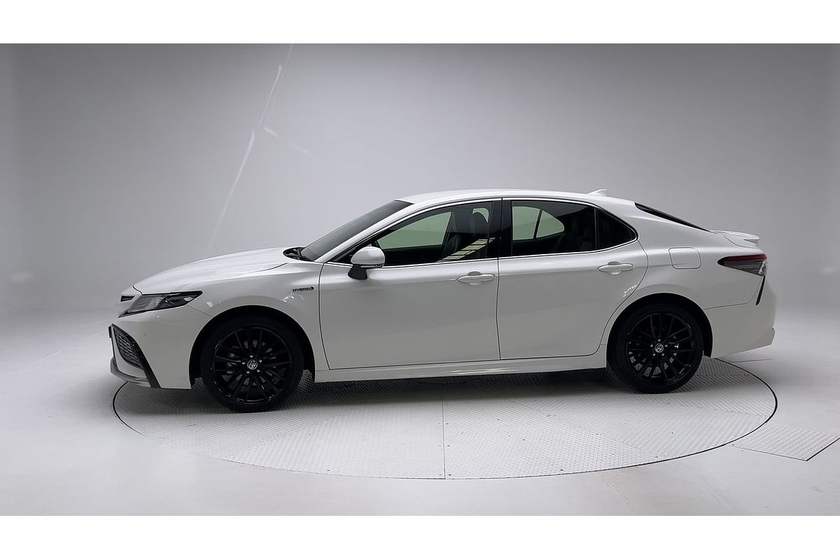 2023 Toyota Camry SX AXVH70R