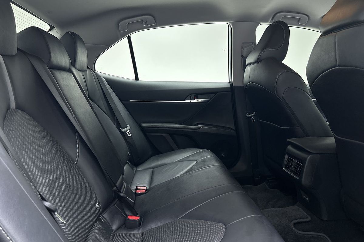 2023 Toyota Camry SX AXVH70R
