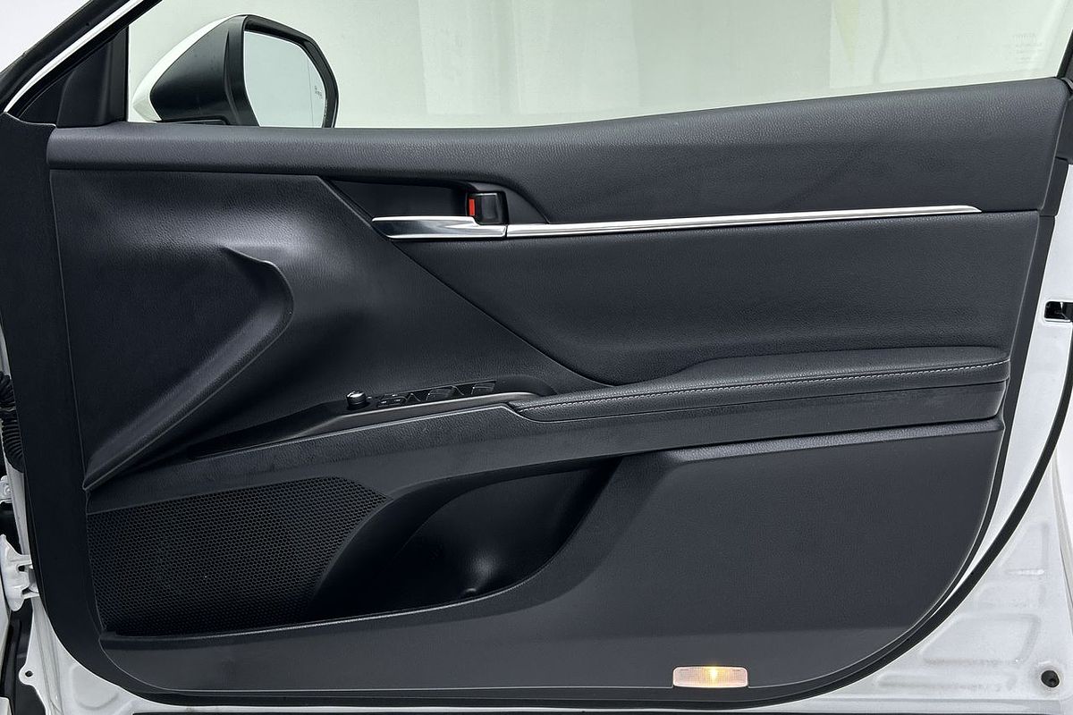 2023 Toyota Camry SX AXVH70R