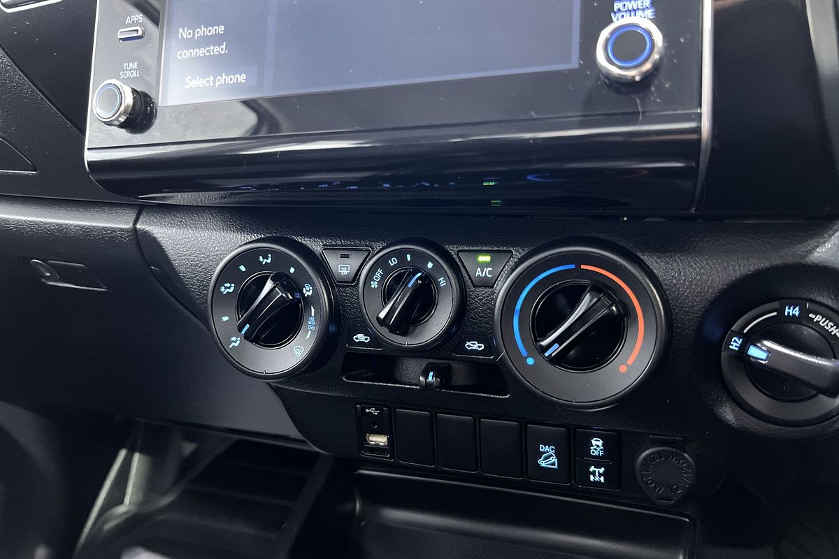 2022 Toyota Hilux SR GUN126R 4X4