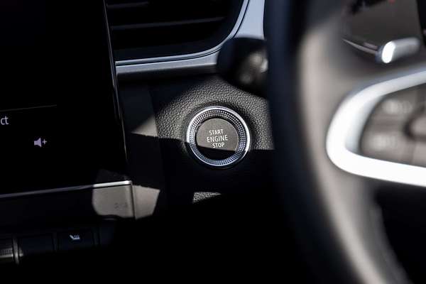 2022 Renault Captur Intens XJB