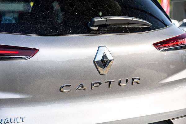 2022 Renault Captur Intens XJB