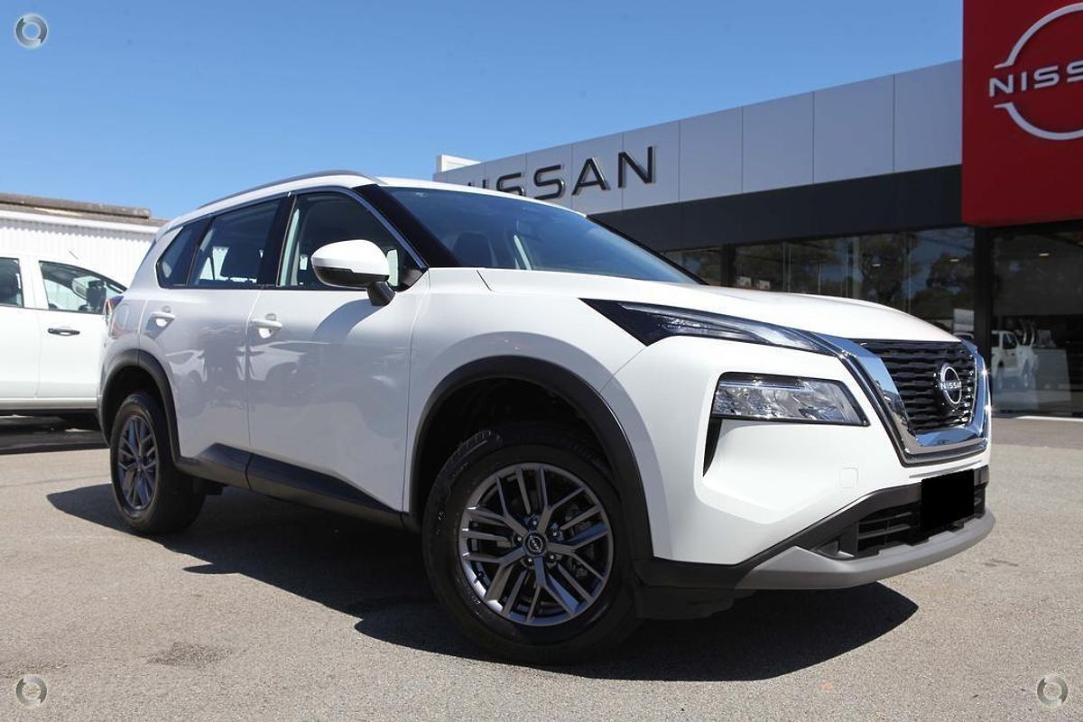 2024 Nissan X-TRAIL ST T33
