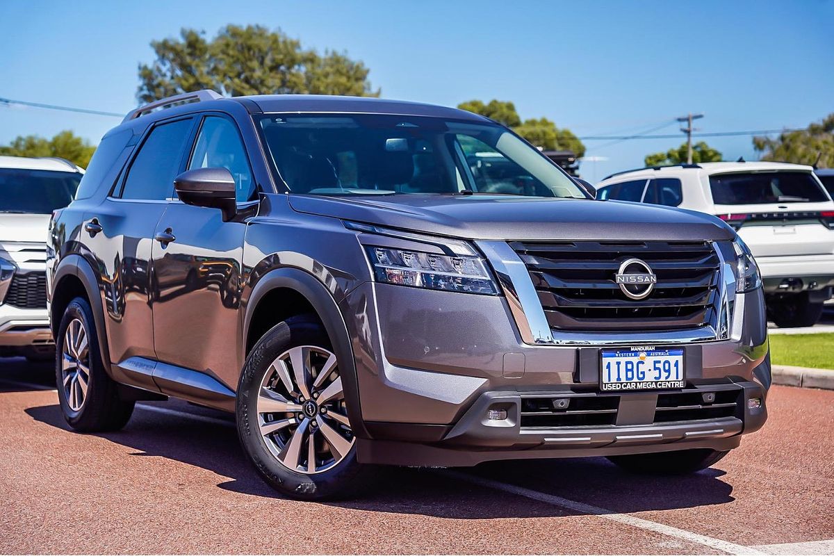2023 Nissan Pathfinder Ti R53