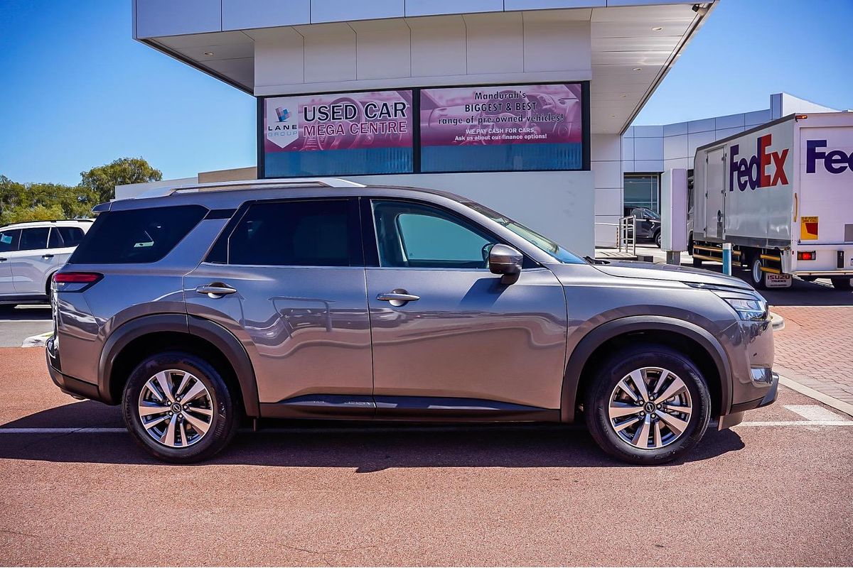 2023 Nissan Pathfinder Ti R53