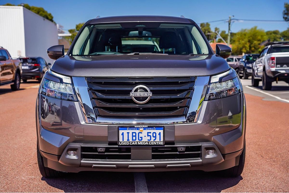 2023 Nissan Pathfinder Ti R53