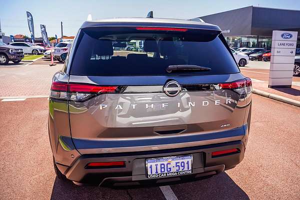 2023 Nissan Pathfinder Ti R53