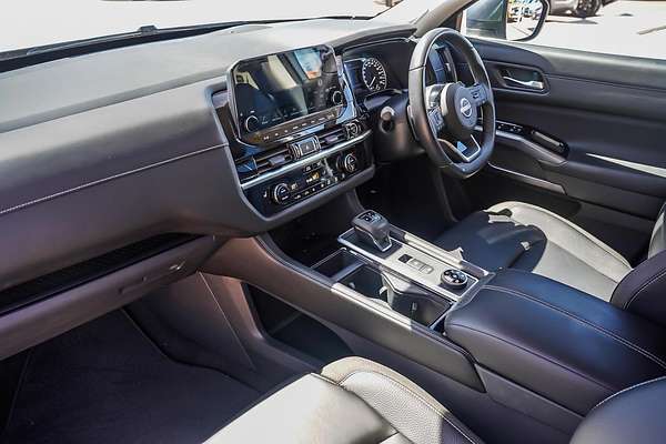 2023 Nissan Pathfinder Ti R53